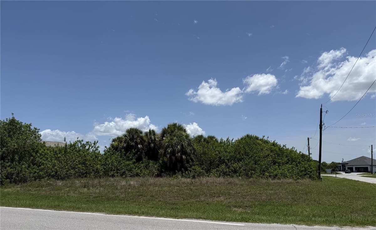 148 APRIL ROAD — photo 1 of 5