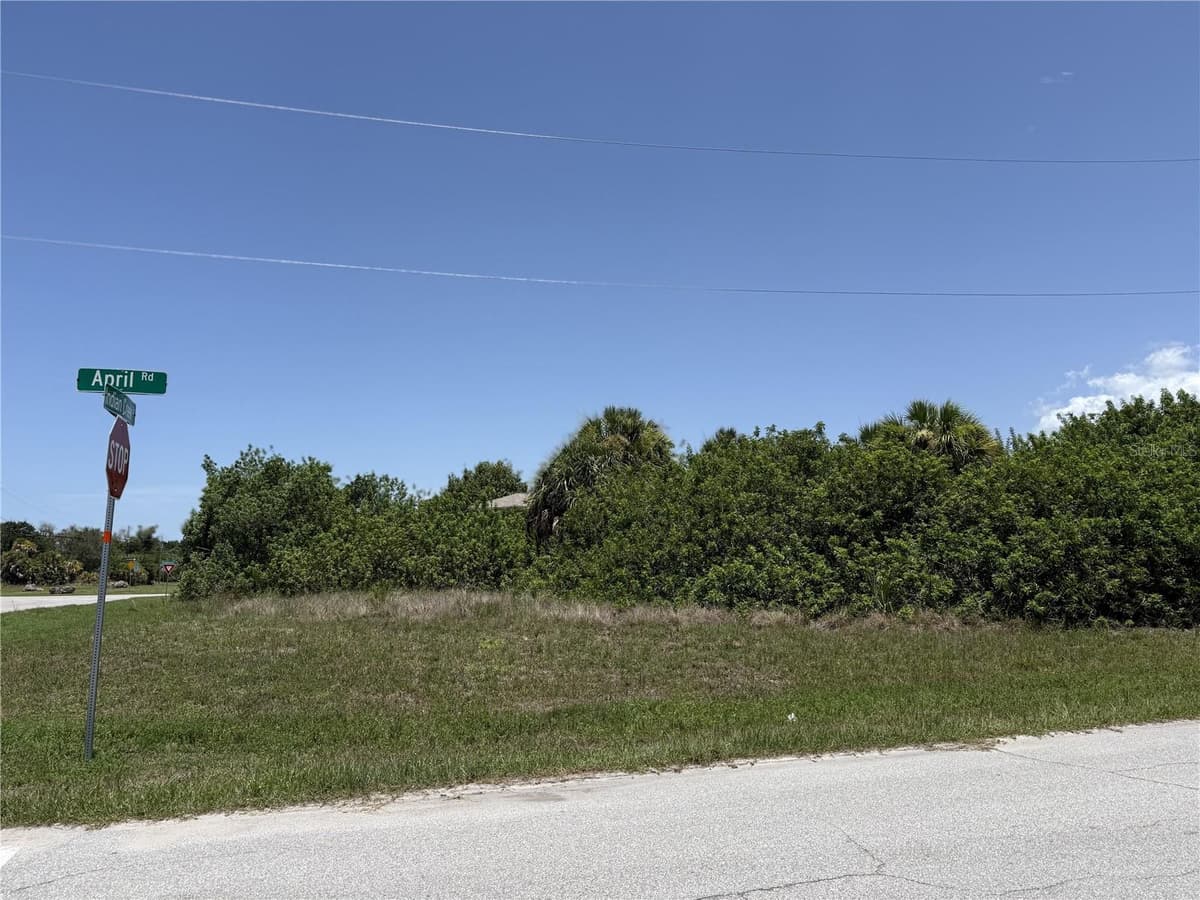 148 APRIL ROAD — photo 2 of 5
