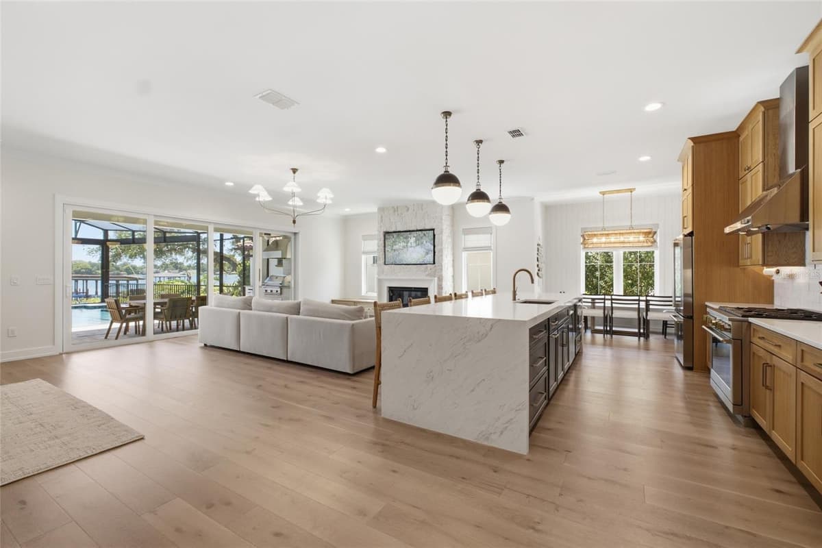 3001 OSCEOLA AVENUE — photo 13 of 57