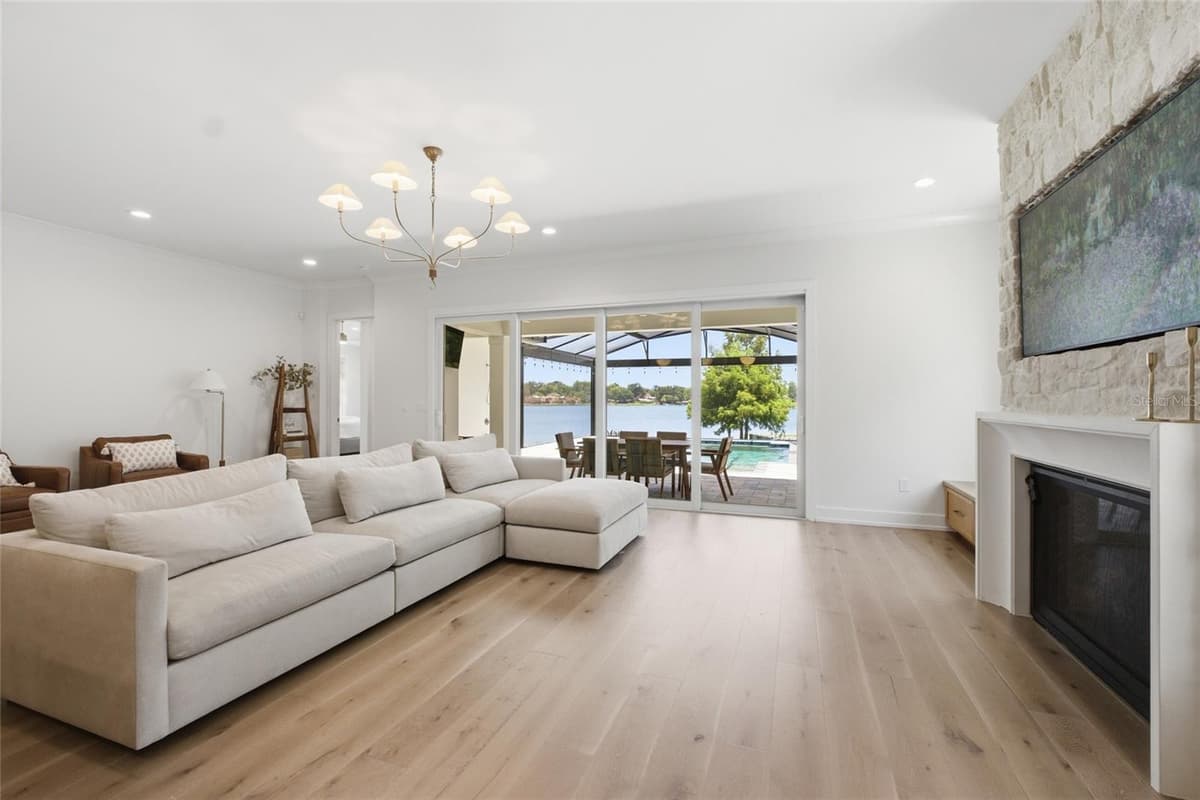 3001 OSCEOLA AVENUE — photo 14 of 57