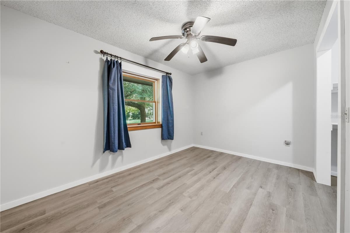 163 ORANGE AVENUE — photo 15 of 49