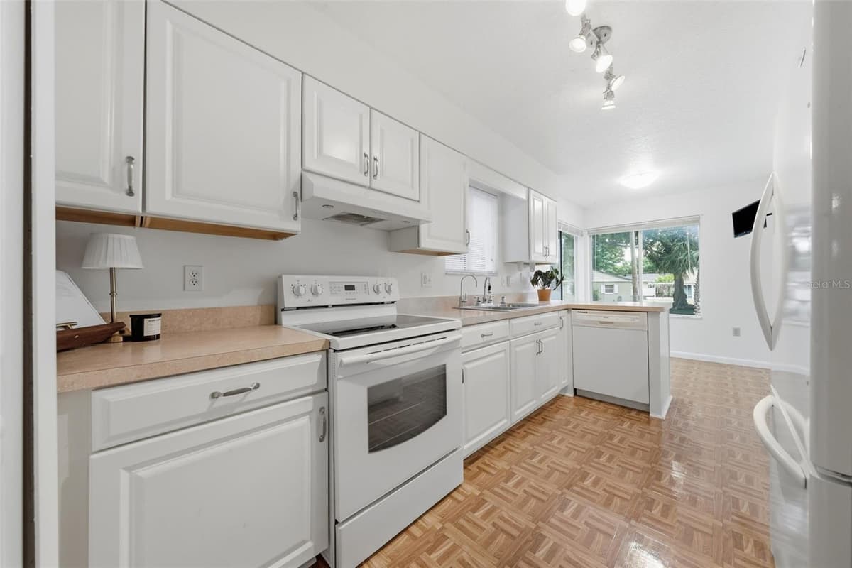 2664 MCDONALD TERRACE — photo 12 of 27