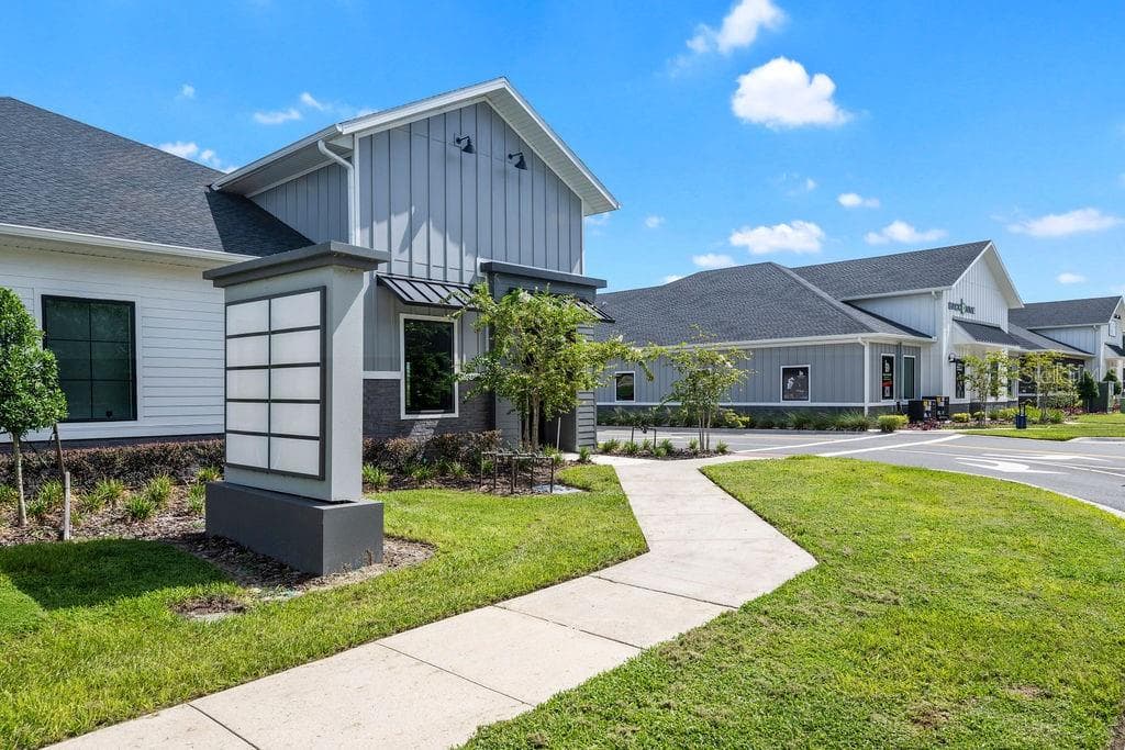 12283 STONEYBROOK WEST PARKWAY — photo 1 of 17