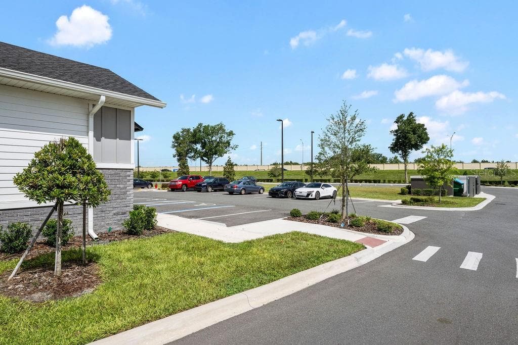 12283 STONEYBROOK WEST PARKWAY — photo 10 of 17