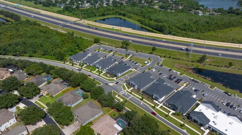 12283 STONEYBROOK WEST PARKWAY — photo 14 of 17