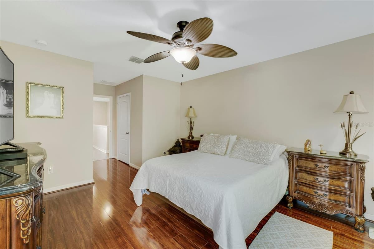 1224 PETERSON PLACE — photo 13 of 25