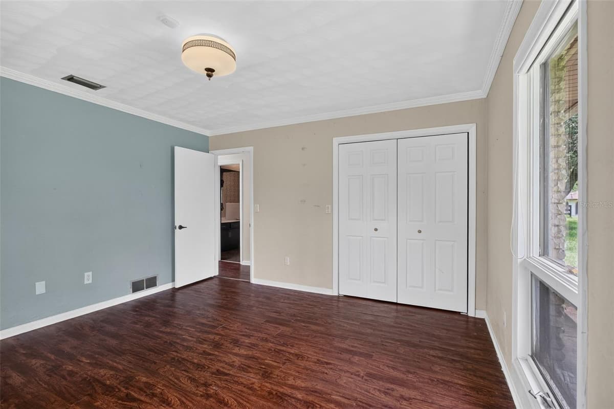 120 CREEK CROSSING ROAD — photo 14 of 47