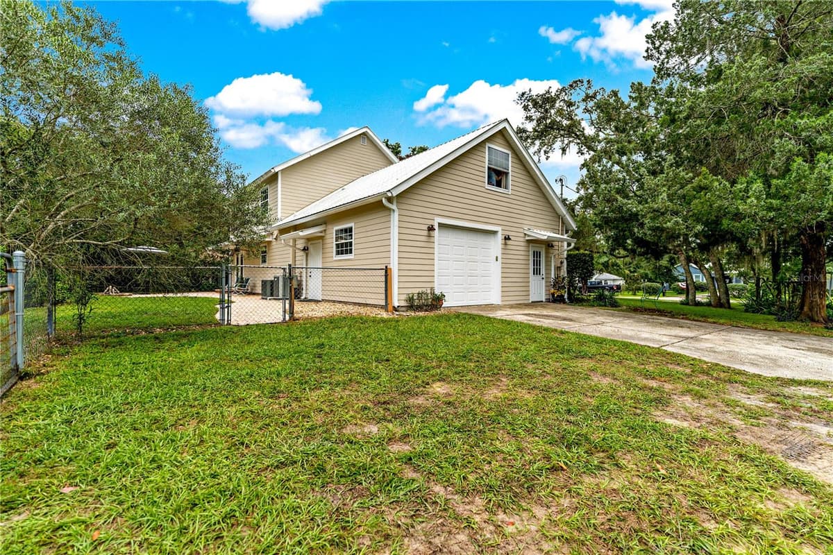 29249 WILPAYNE ROAD — photo 3 of 56