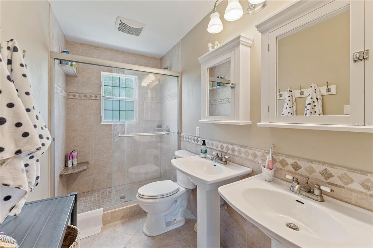 29249 WILPAYNE ROAD — photo 39 of 56