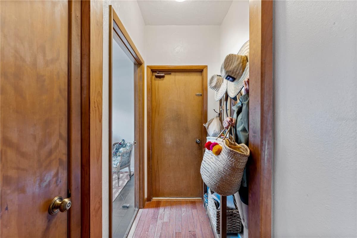 29249 WILPAYNE ROAD — photo 52 of 56