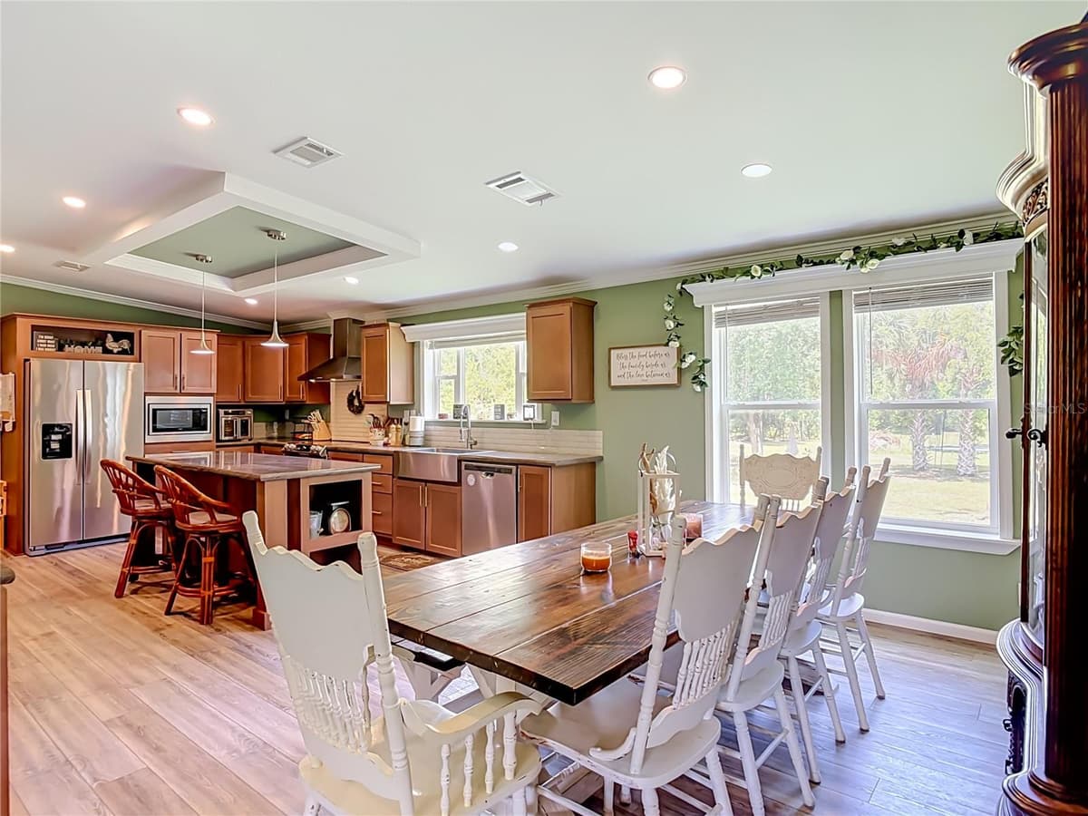 353 URANUS TRAIL — photo 16 of 86