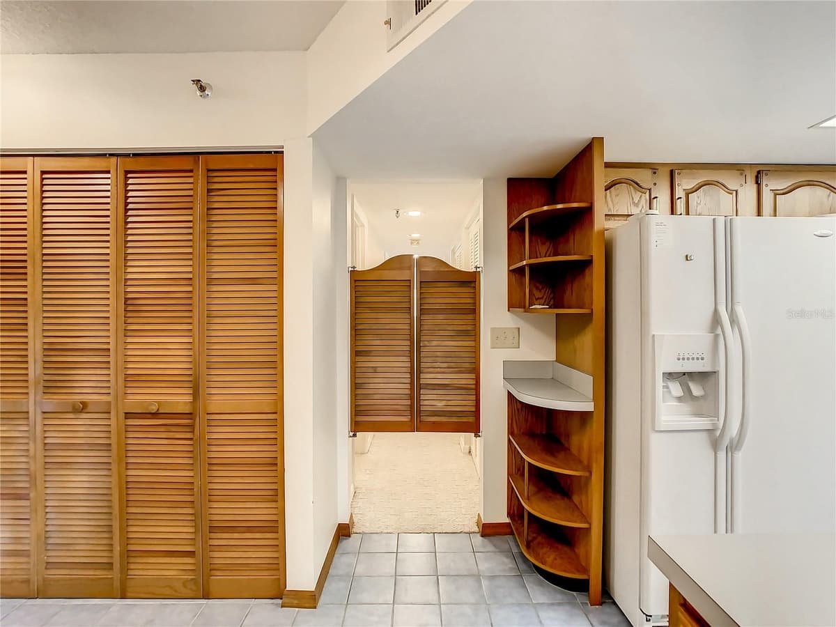 1158 CARMEL CIRCLE — photo 14 of 56