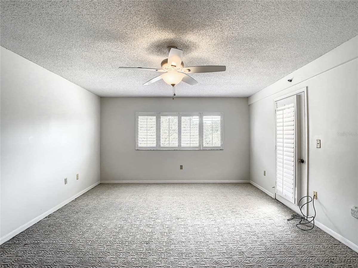 1158 CARMEL CIRCLE — photo 31 of 56