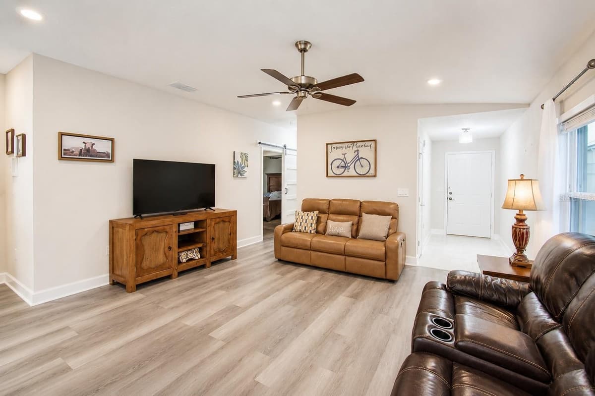 3675 SAGEFIELD DRIVE — photo 10 of 12