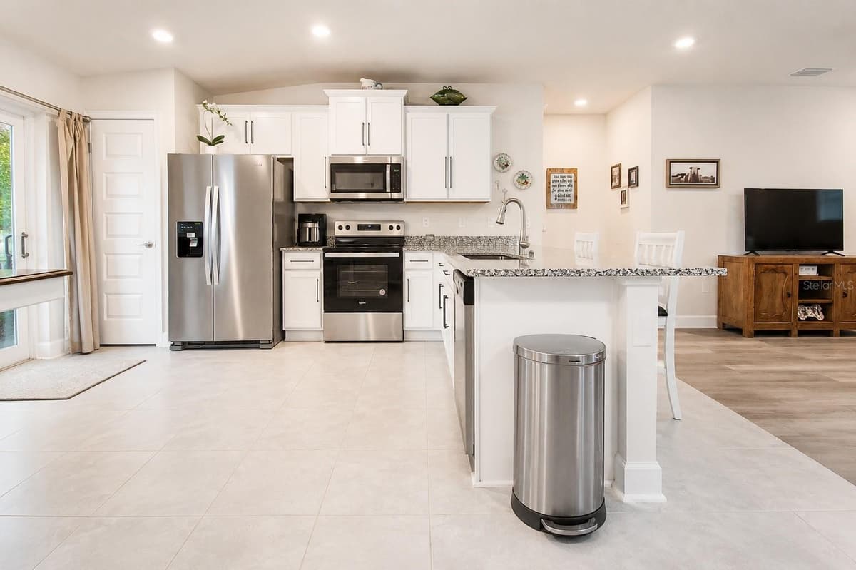 3675 SAGEFIELD DRIVE — photo 6 of 12