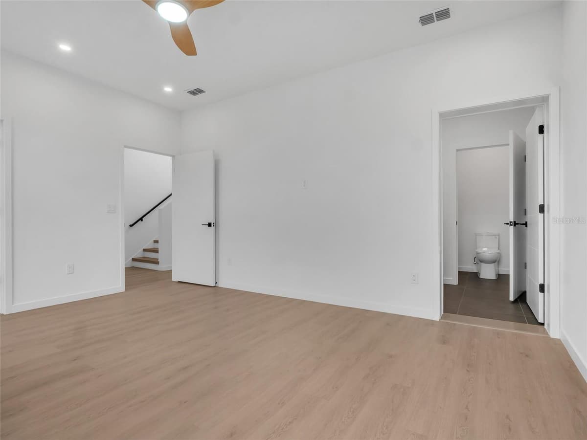2114 4TH STREET — photo 33 of 54