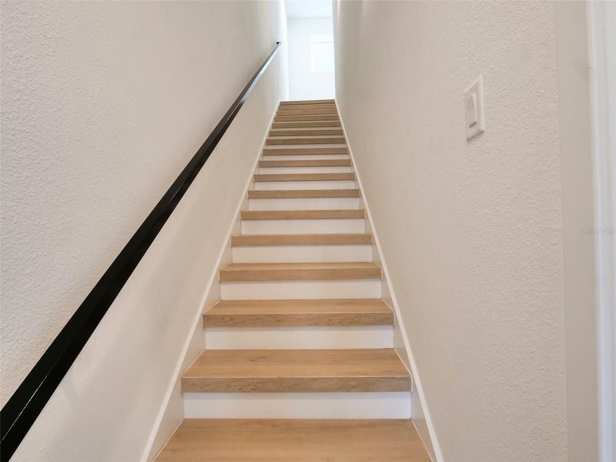 2114 4TH STREET — photo 12 of 54