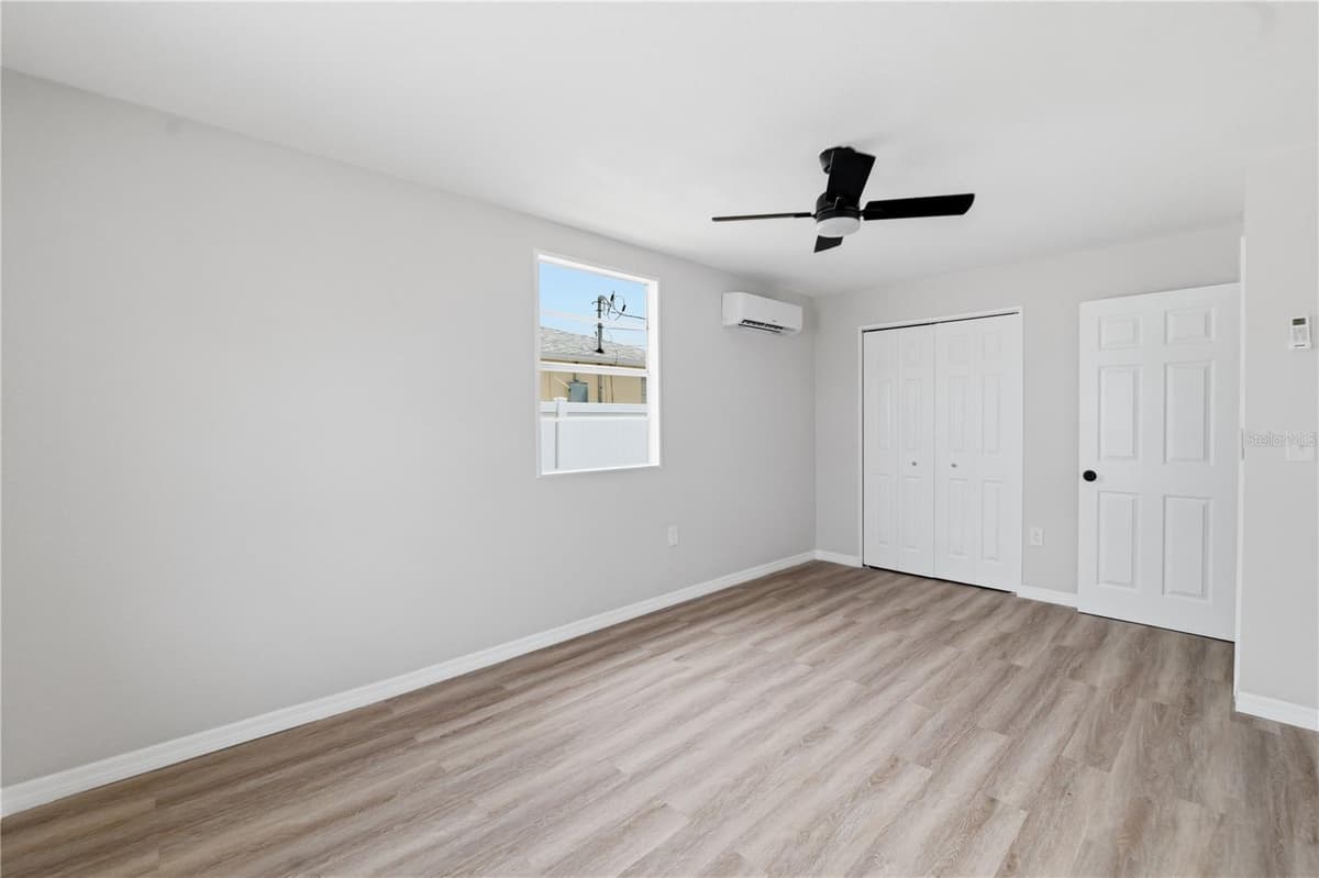 3923 FLORA STREET — photo 25 of 41