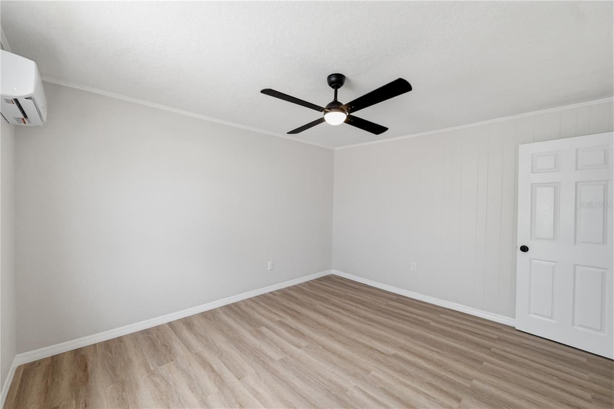 3923 FLORA STREET — photo 26 of 41