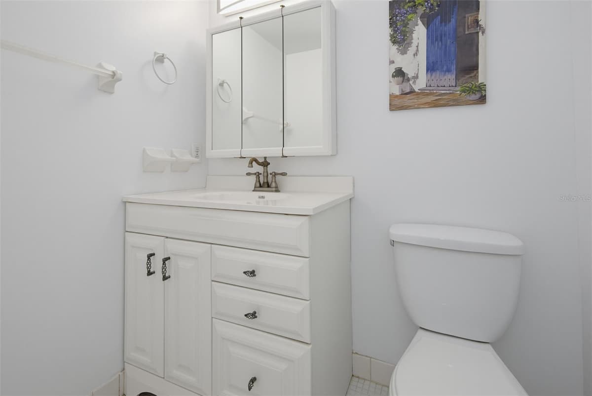 100 GRANT AVENUE — photo 21 of 67