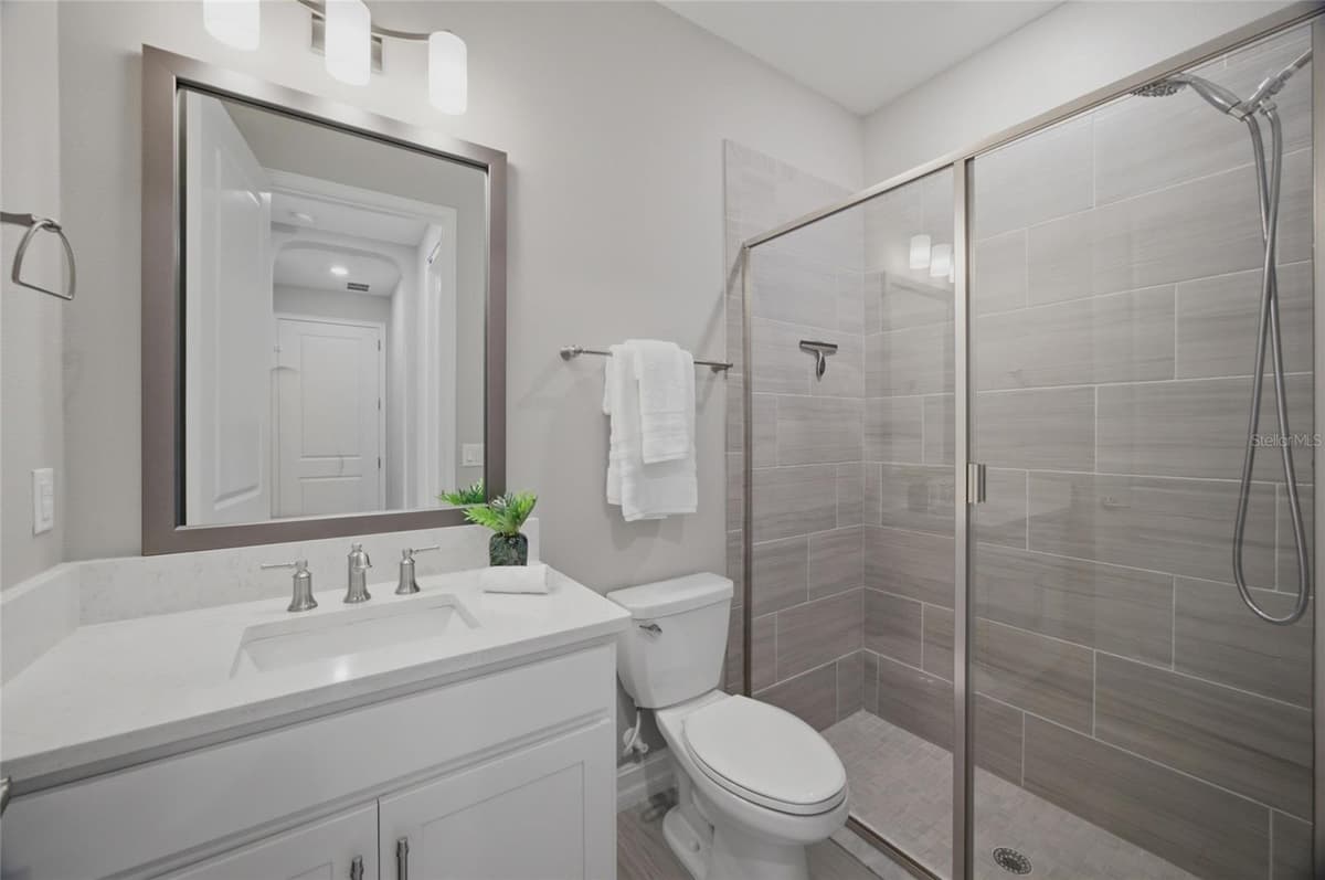 4667 SAN MARTINO DRIVE — photo 18 of 69