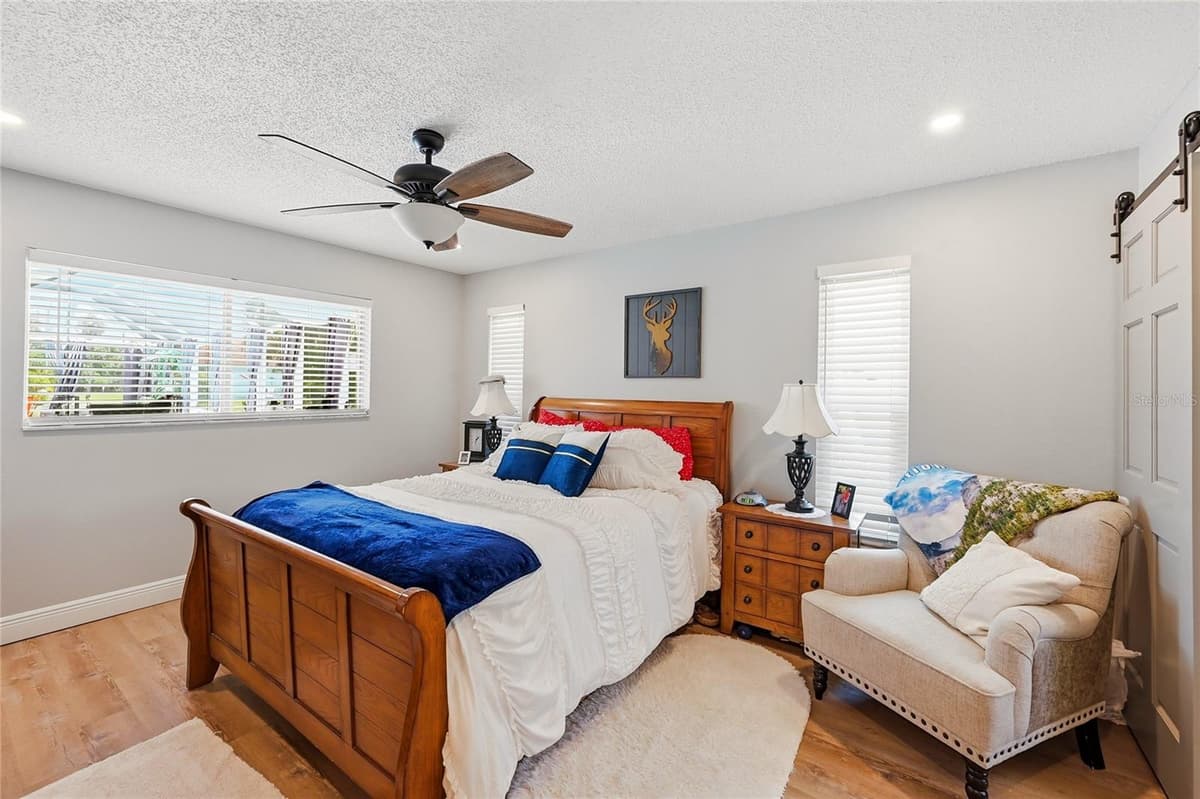 7219 REYMOOR DRIVE — photo 19 of 64