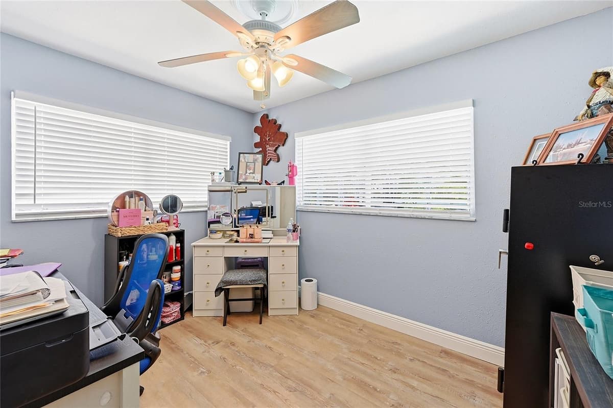 7219 REYMOOR DRIVE — photo 28 of 64