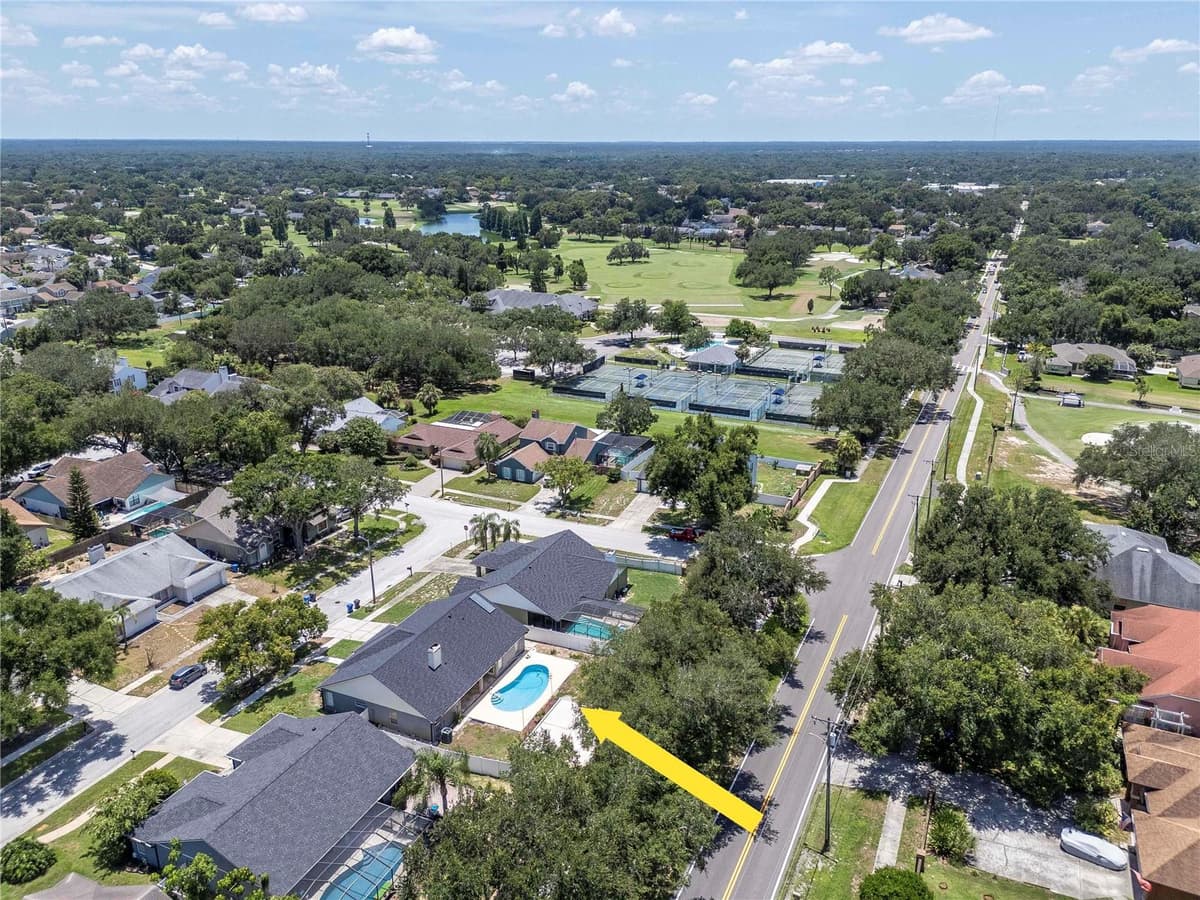 2608 BERRYVINE PLACE — photo 41 of 53