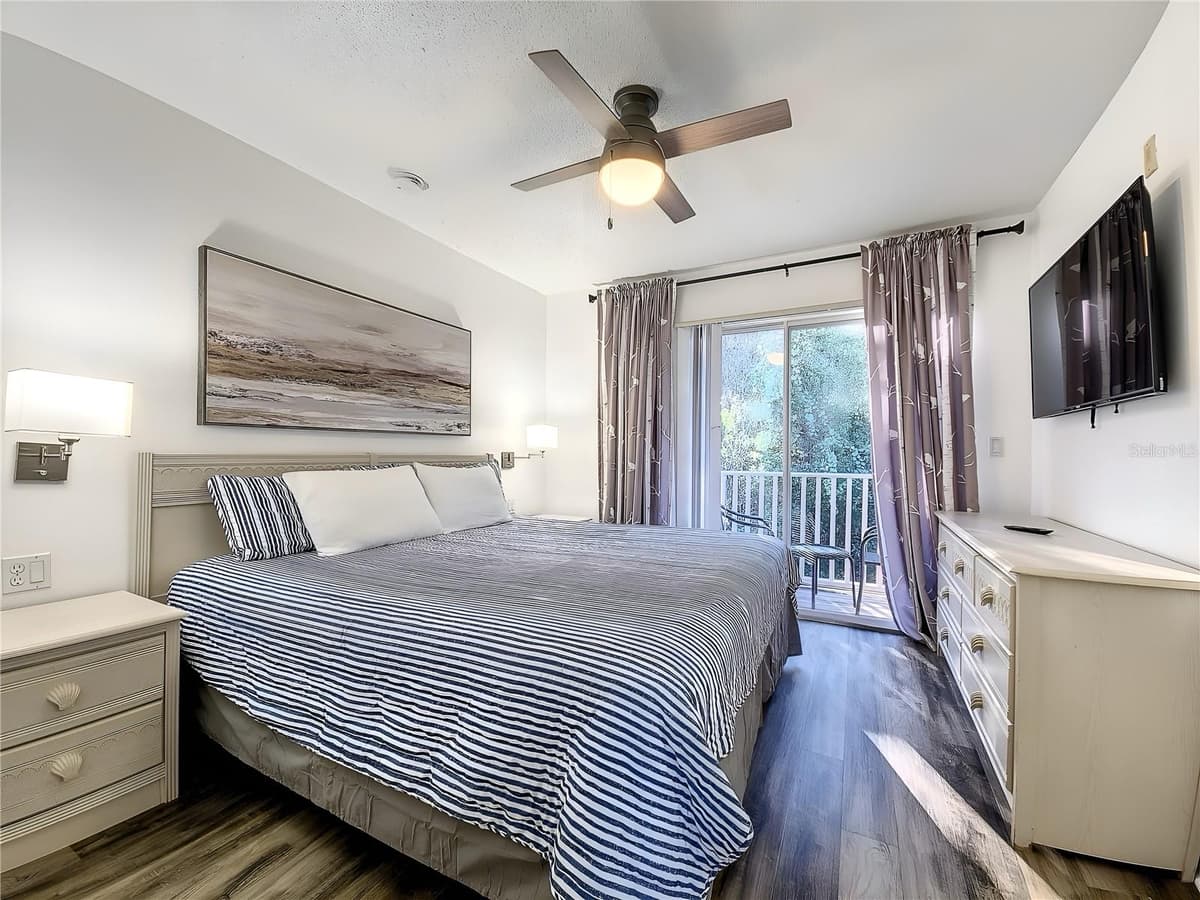 1115 PARK RIDGE CIRCLE — photo 34 of 92