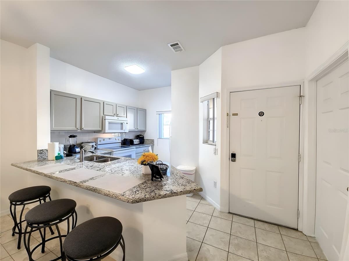 1115 PARK RIDGE CIRCLE — photo 12 of 92