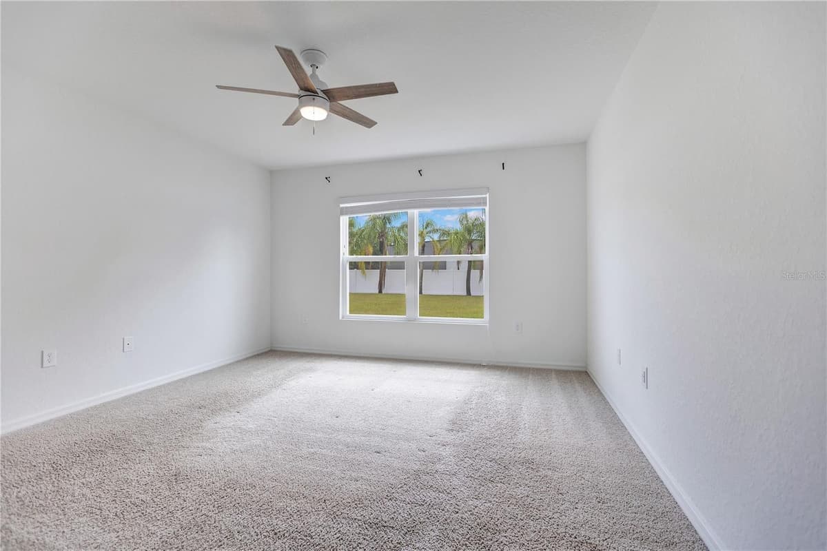 1080 BERGAMOT DRIVE — photo 12 of 40