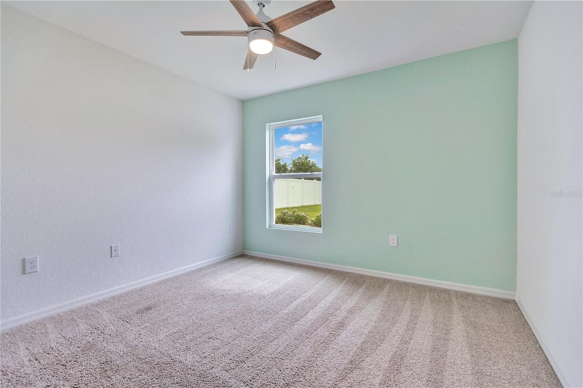 1080 BERGAMOT DRIVE — photo 15 of 40