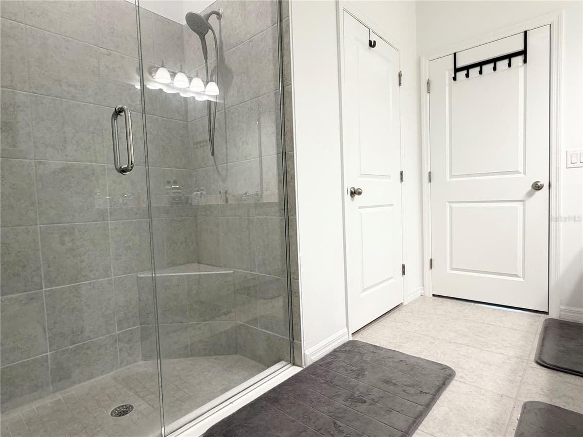 1663 MEADOWLARK DRIVE — photo 13 of 23