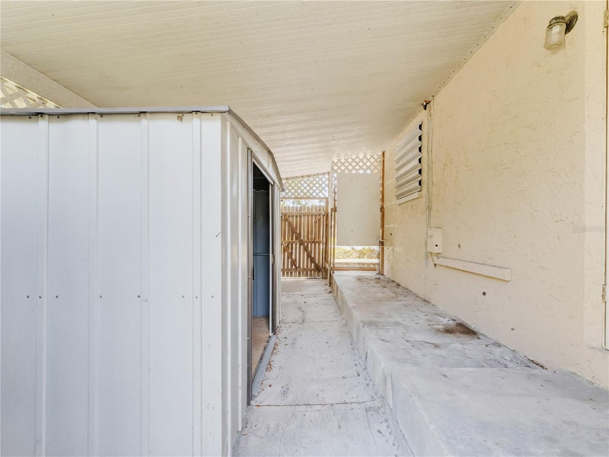 1116 OAKWOOD STREET — photo 55 of 68
