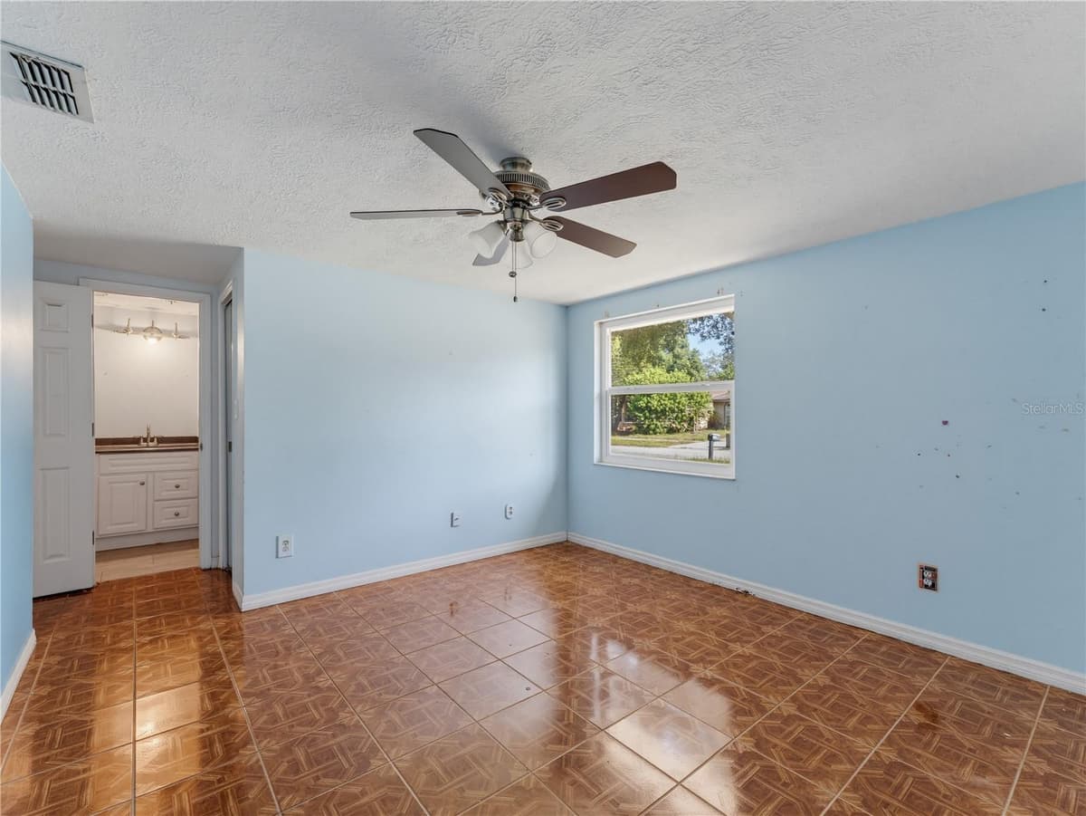 1116 OAKWOOD STREET — photo 48 of 68
