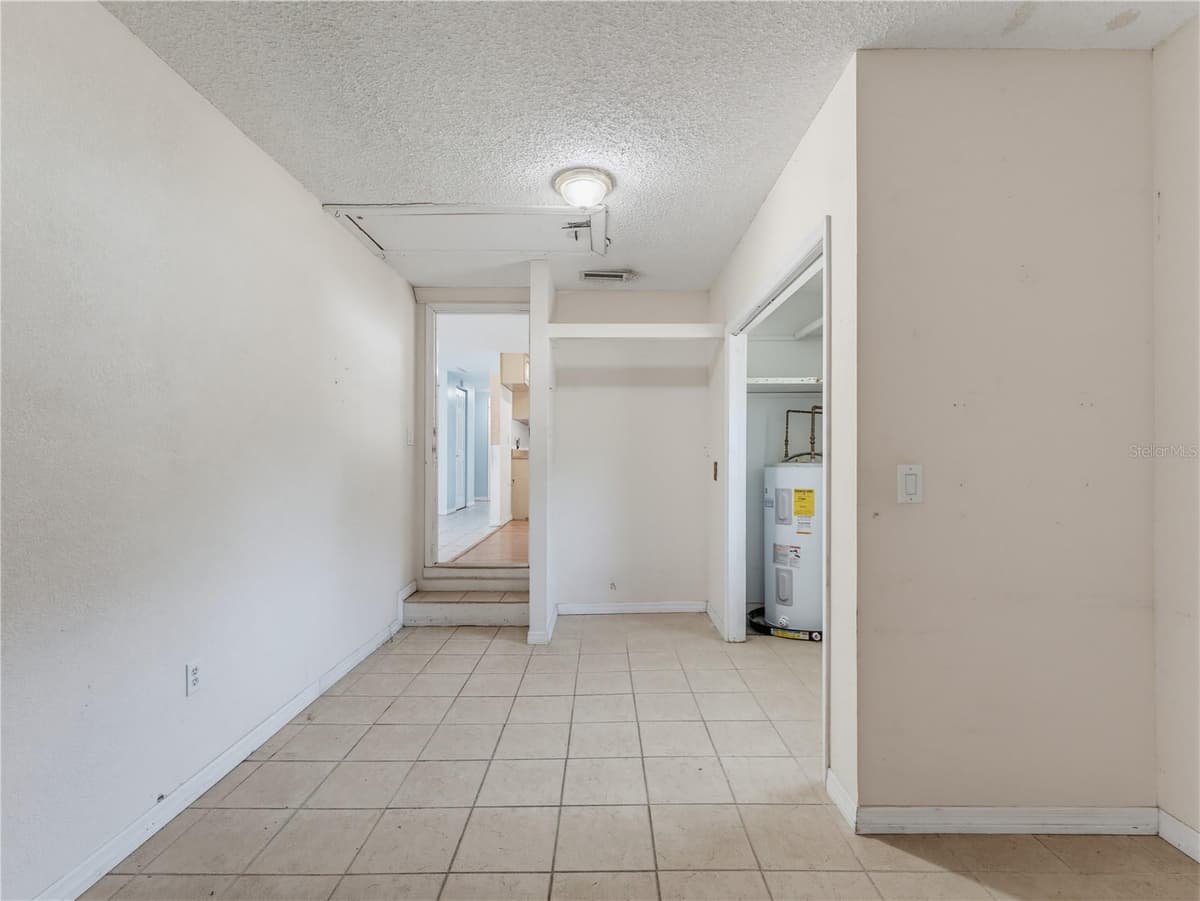 1116 OAKWOOD STREET — photo 29 of 68