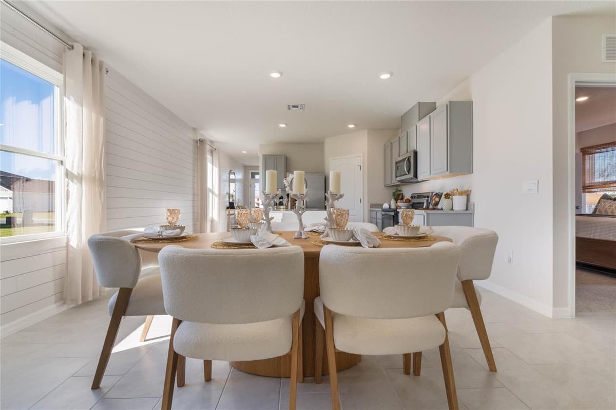 3023 VICEROY — photo 4 of 25