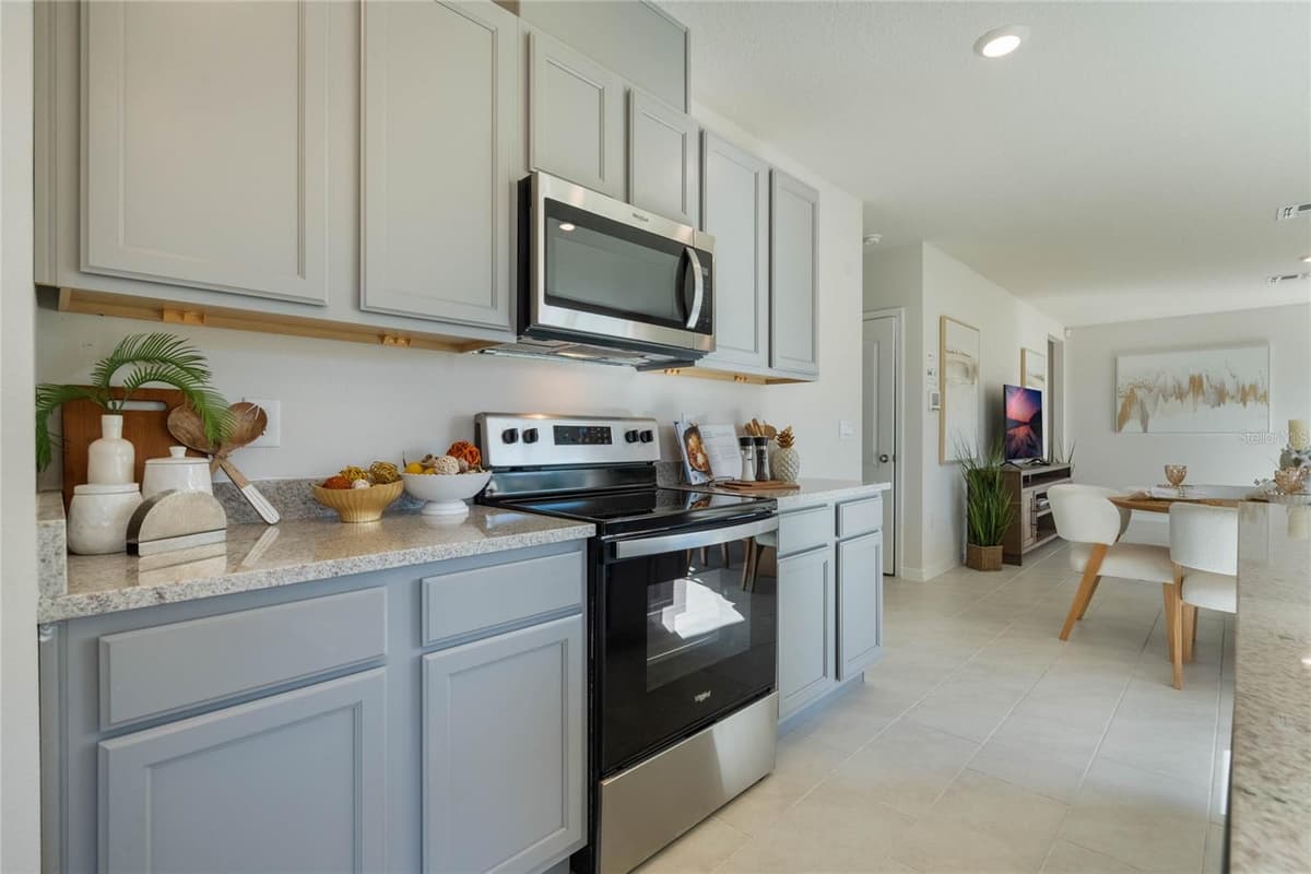 3023 VICEROY — photo 12 of 25
