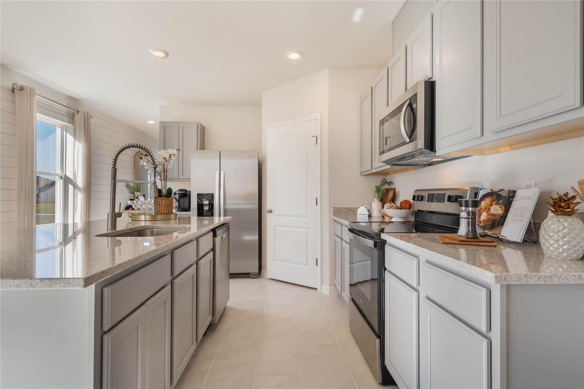 3023 VICEROY — photo 11 of 25