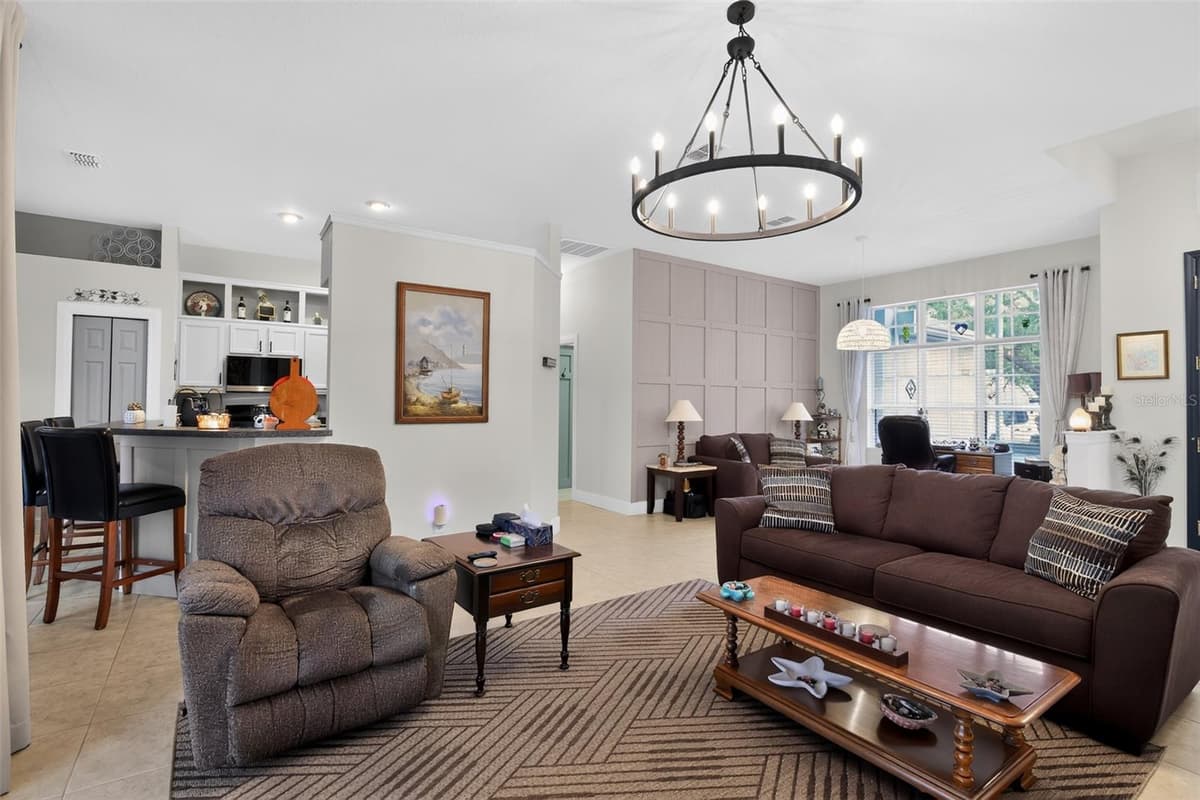 2457 BRENTWOOD CIRCLE — photo 11 of 30