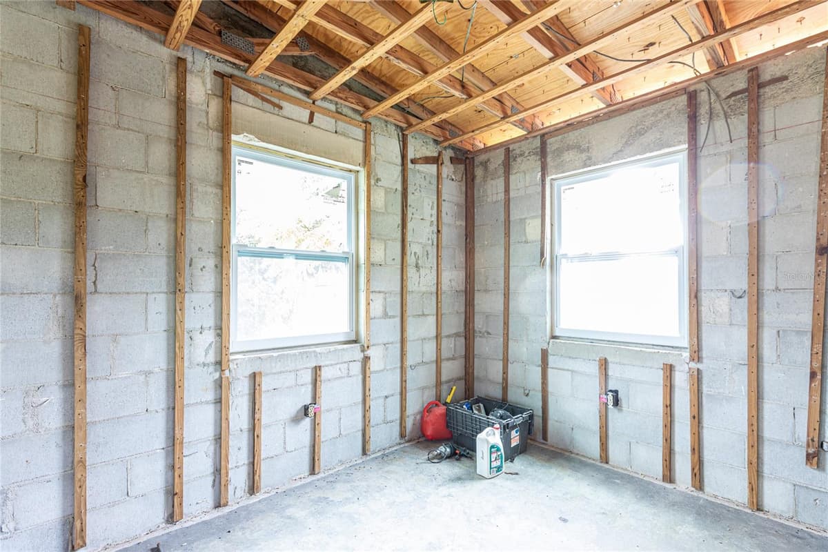 4867 LOS RIOS STREET — photo 10 of 19