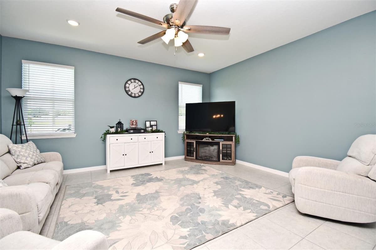 33291 REMBRANDT LANE — photo 6 of 38