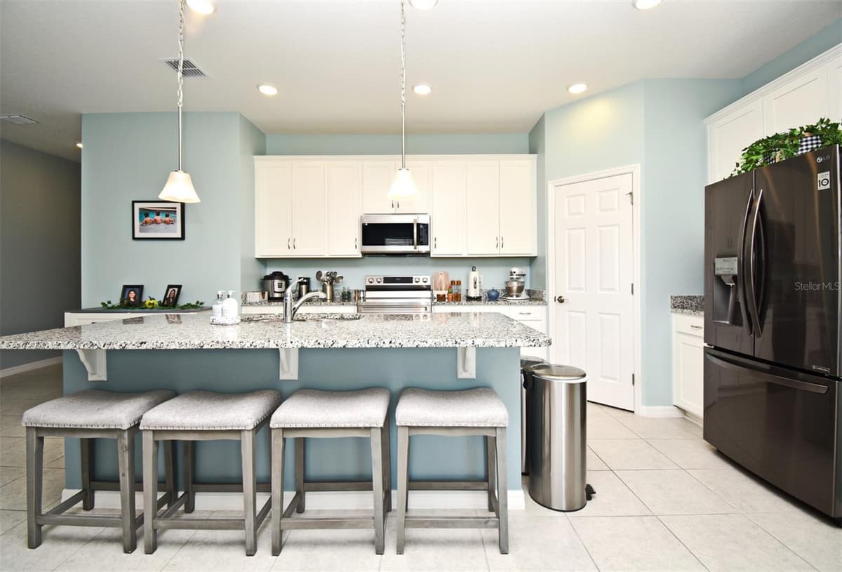 33291 REMBRANDT LANE — photo 4 of 38