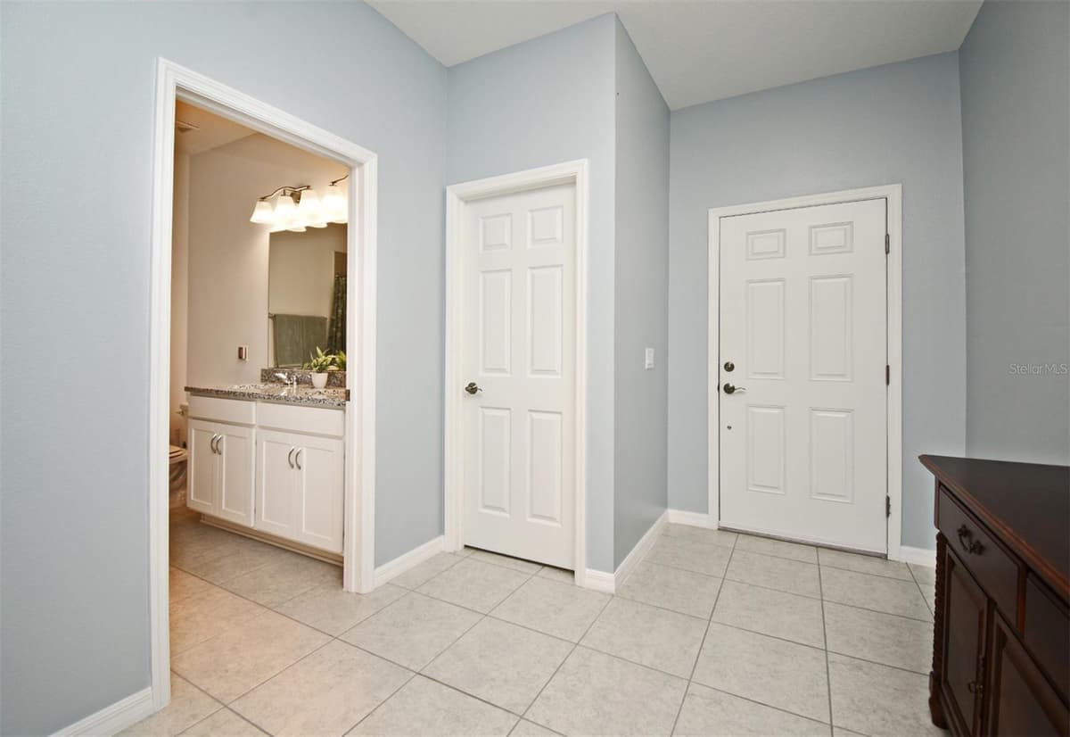 33291 REMBRANDT LANE — photo 9 of 38