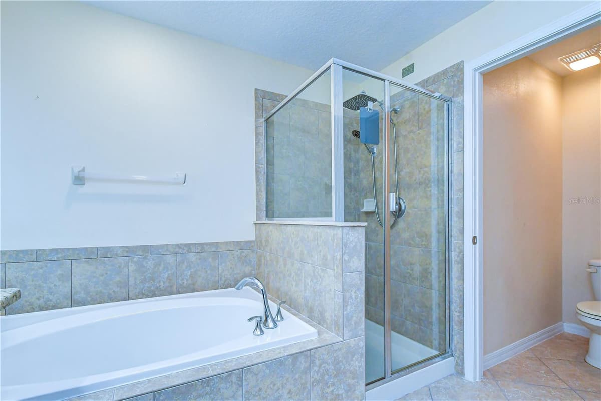 2451 DAKOTA ROCK DRIVE — photo 45 of 51
