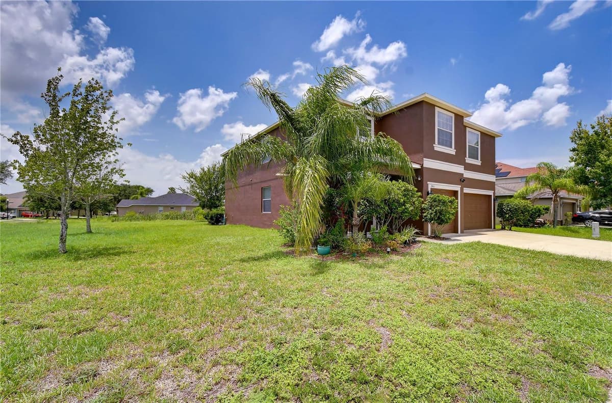 2451 DAKOTA ROCK DRIVE — photo 3 of 51
