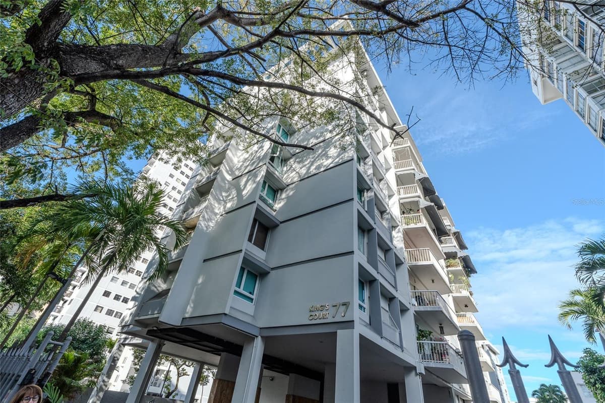 77 KINGS COURT — photo 1 of 35