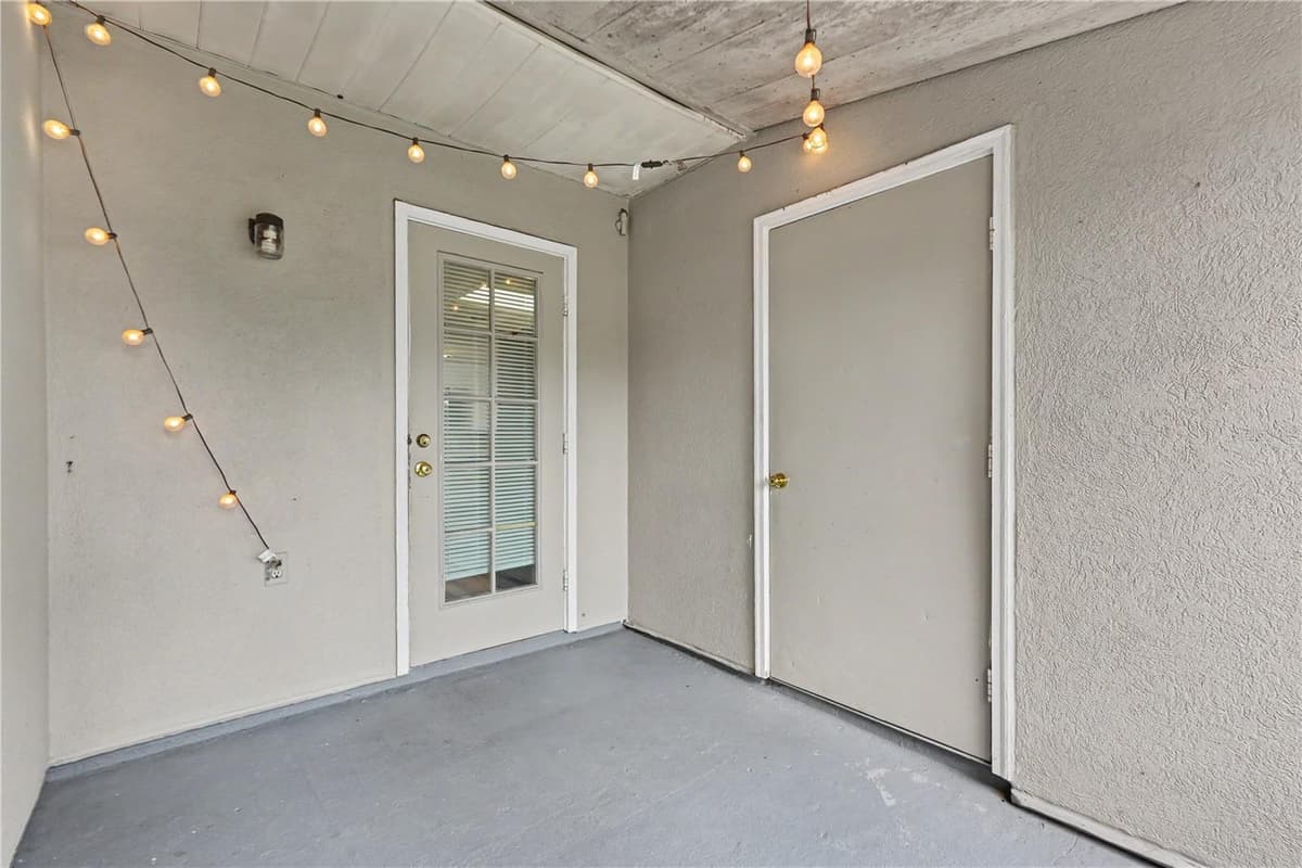 6721 121ST AVENUE — photo 22 of 44