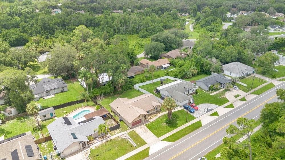 1141 DOYLE ROAD — photo 34 of 37