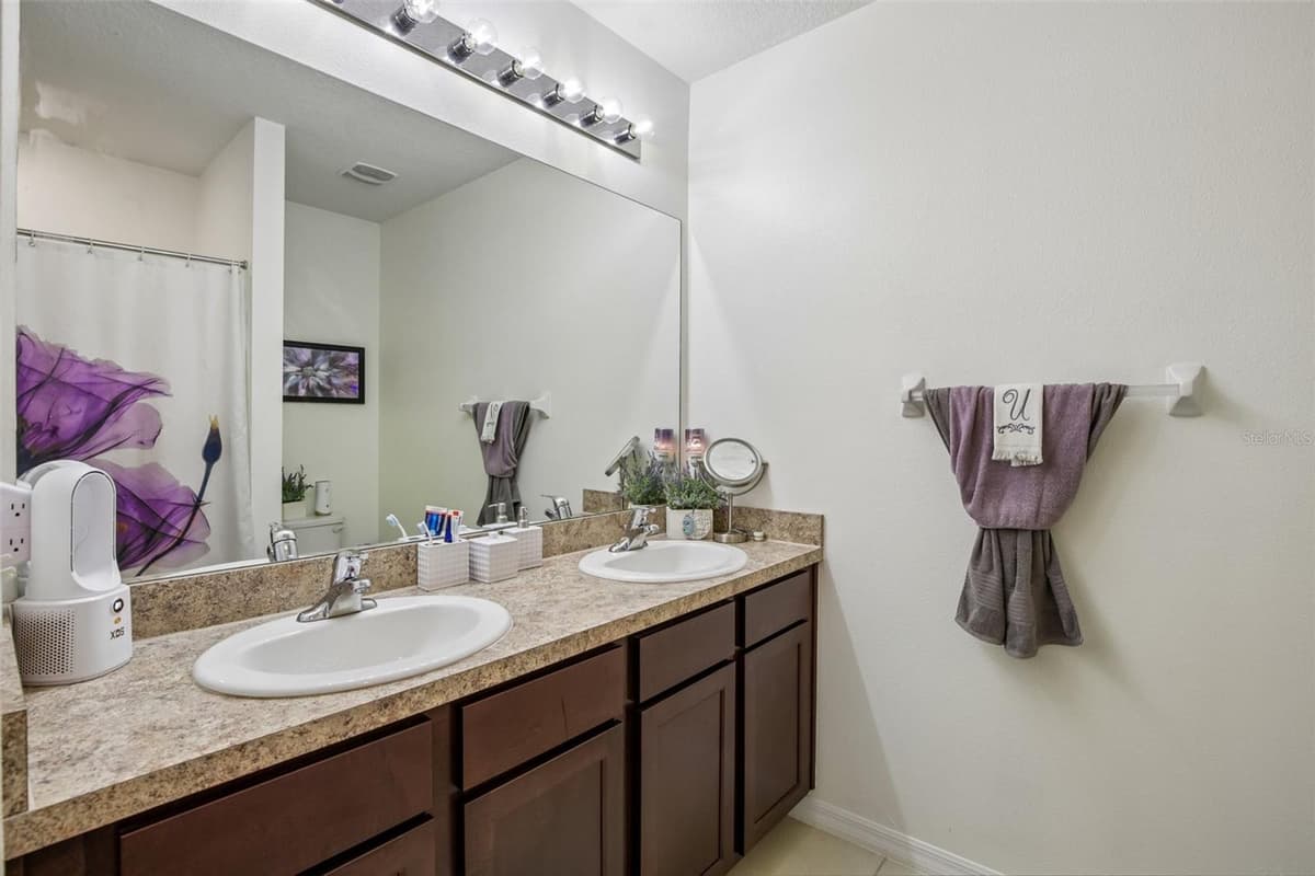 11008 LELAND GROVES DRIVE — photo 14 of 35